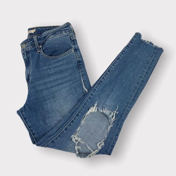 Levi's Premium Denim 721 High Rise Skinny in Rugged Indigo Size 28 - Picture 3 of 11